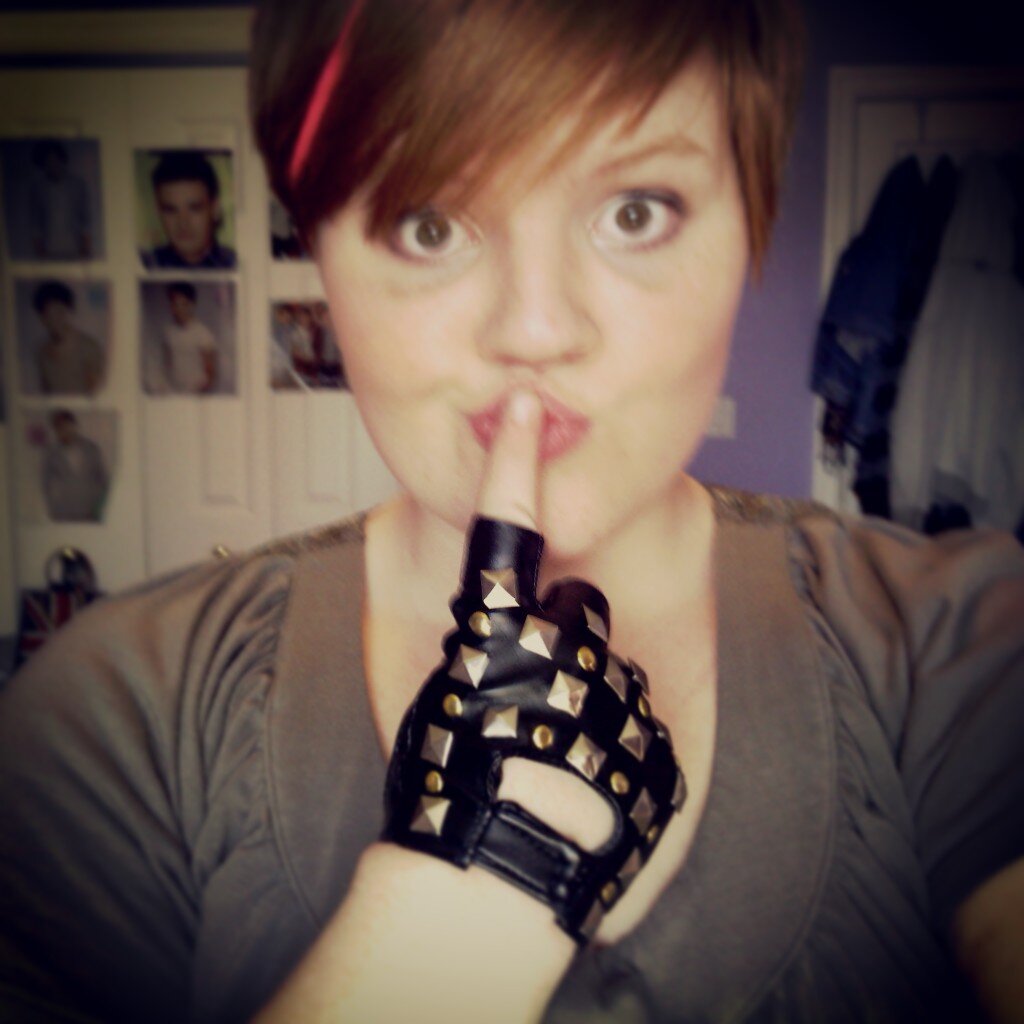 GabrielleIs2012's profile picture. 19. 5SOS. 1D. IG: littlewhitetommo xx