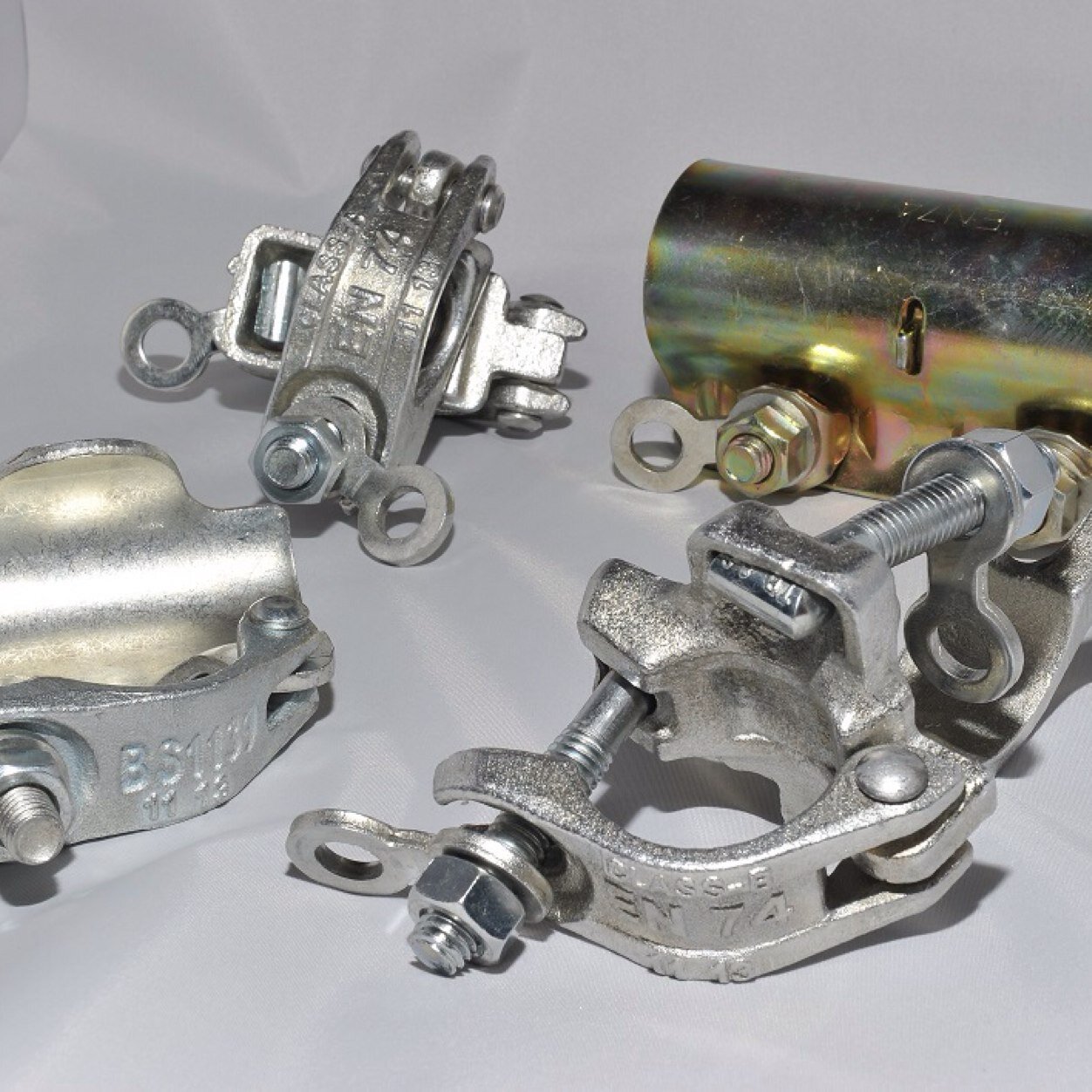 The Elimin_8 fully tetherd scaffolding fitting was designed by GKR Scaffolding Ltd and brought to market place in January 2014.