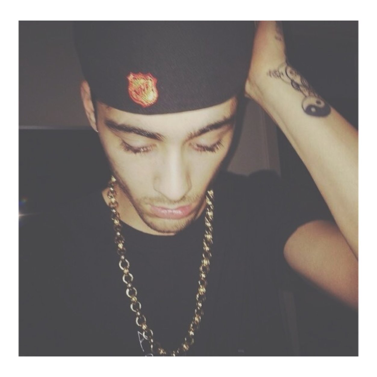 THIS A FREE FOLLOW PLEASE FOLLOW @bigcockmalik