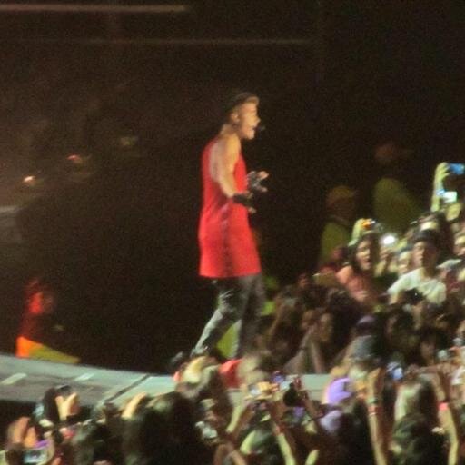 Believe Tour 12 de noviembre de 2013 ... mi sueño se hizo realidad♥ NUNCA DEJES DE CREER EN TUS SUEÑOS...☺ Never Say Never And Believe♥