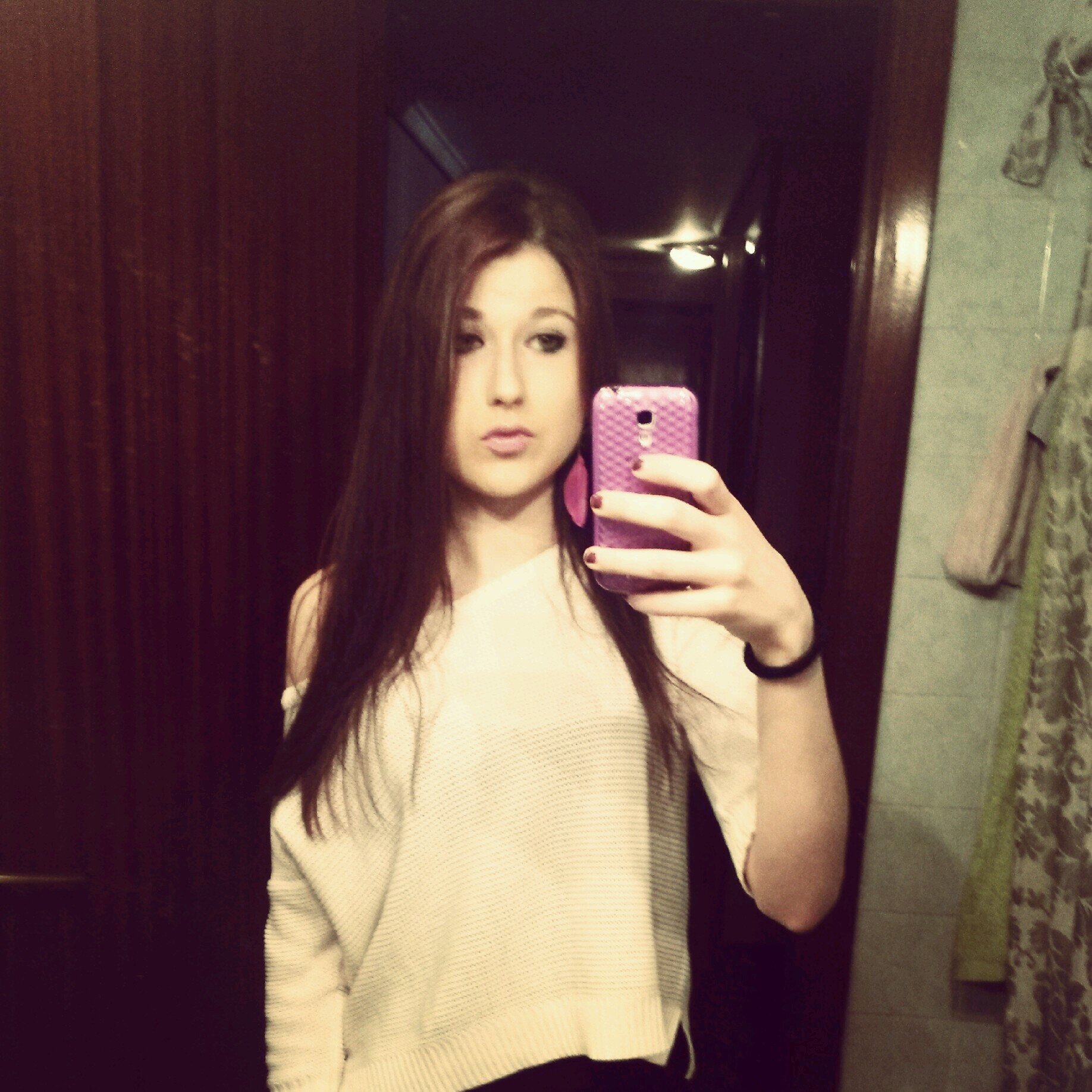 Unicaa en el mundoo :)) L).