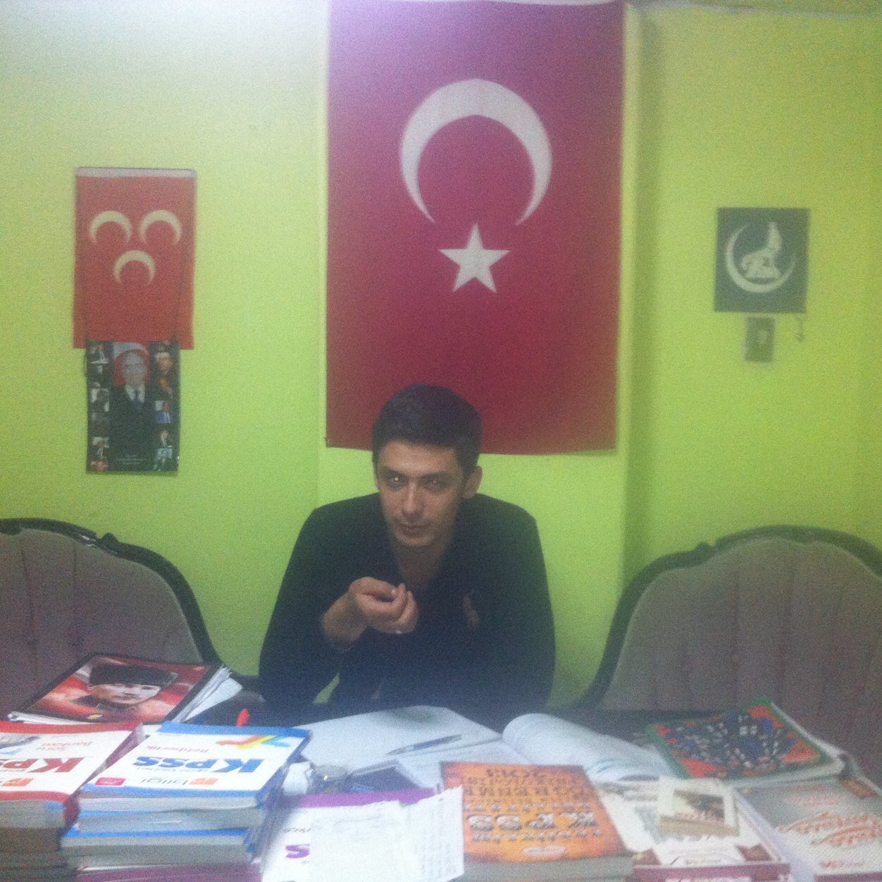 Engel tanımaz aşarım...