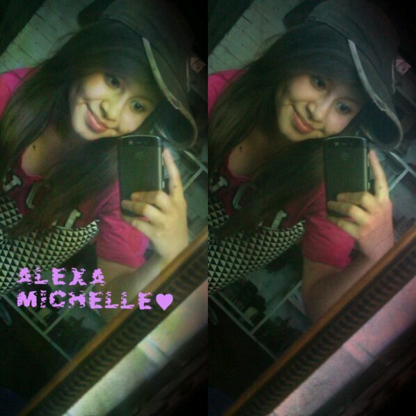 Alguien que no pide mas que Una Buena Amistad:$ Y Amigos con los que pueda hacer Tonteras y Pendejadas:p :3!