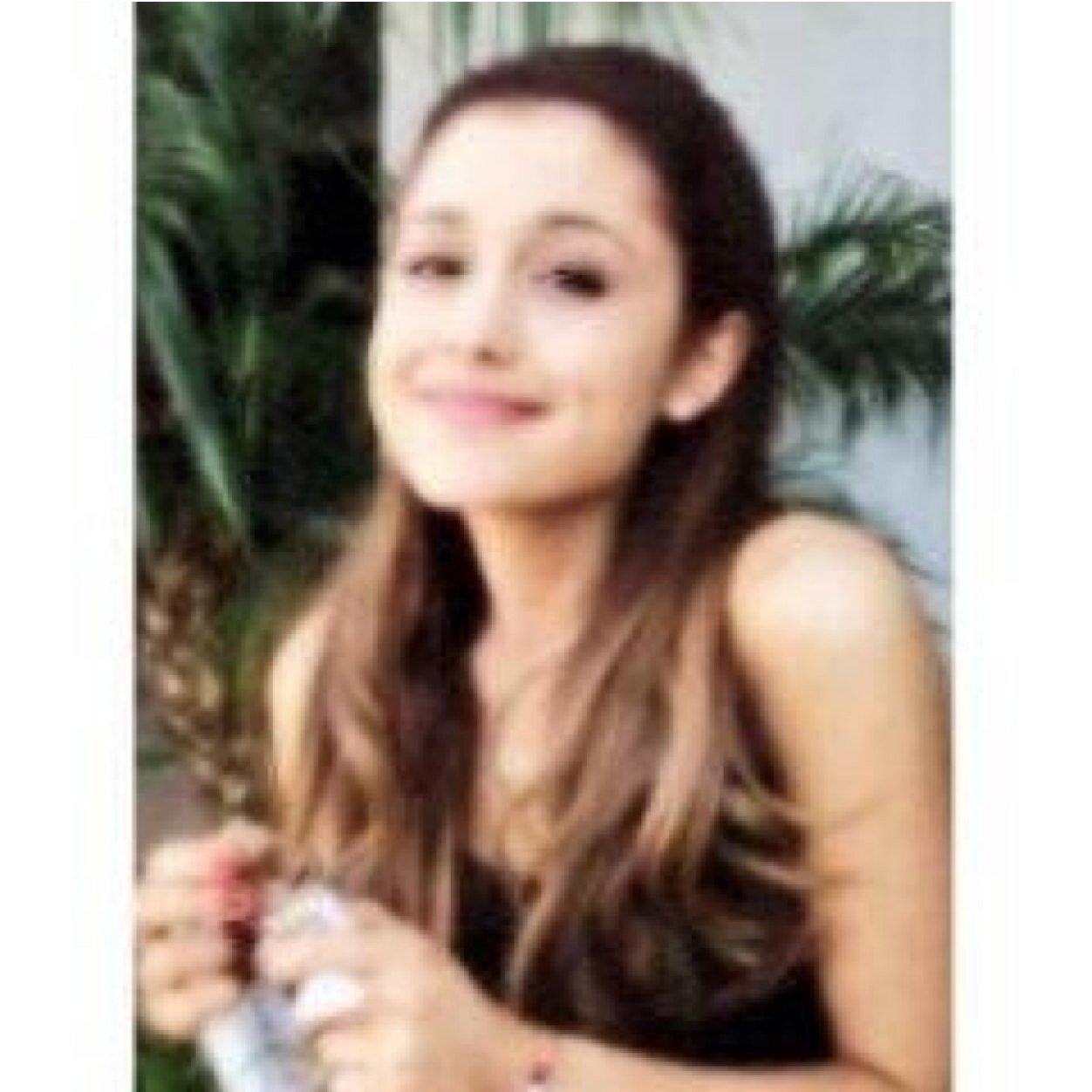 I gave you a free follow so pls follow @uniqueboca and @etbaee :)