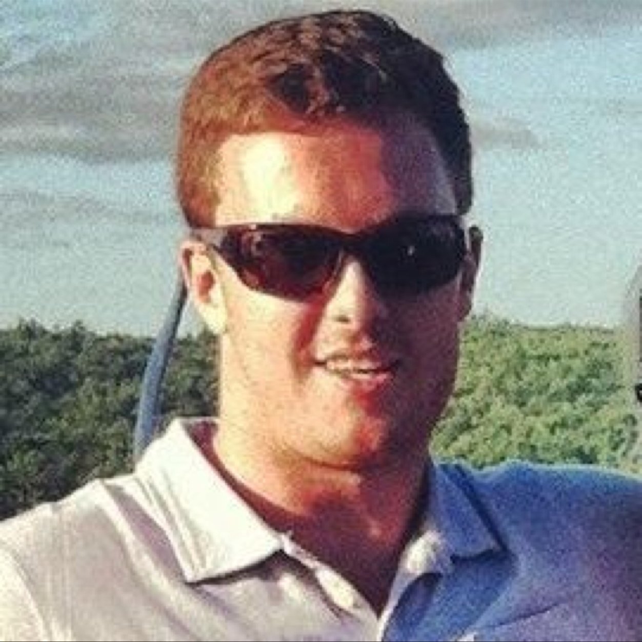 A Real Estate Agent @waterfrontrealt, Construction Manager, washed-up Hockey player, shanker on the links, Story telling outdoorsman