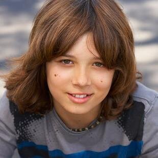 im Jacen use to be a Solo like my dad but I moved to Earth to find a new family and a new life hopefully I get both soon