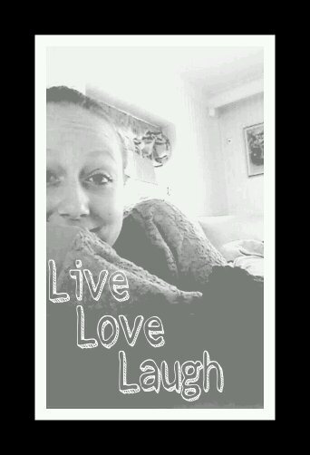 Live the life you love, love the life you life.Carpe Diem