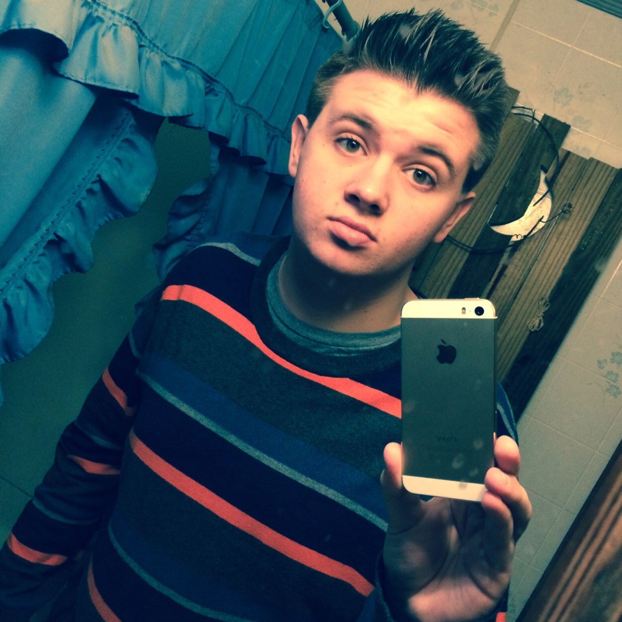 mccraryba's profile picture. My name is Blake Andrew McCrary. My best friend is Breeanna. I go to Lincoln High School.