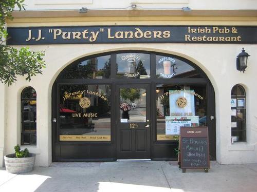 We are the first and best Irish pub in Fallbrook! We are located in the heart of Fallbrook on 125 S. Main Ave. (760)731-6478