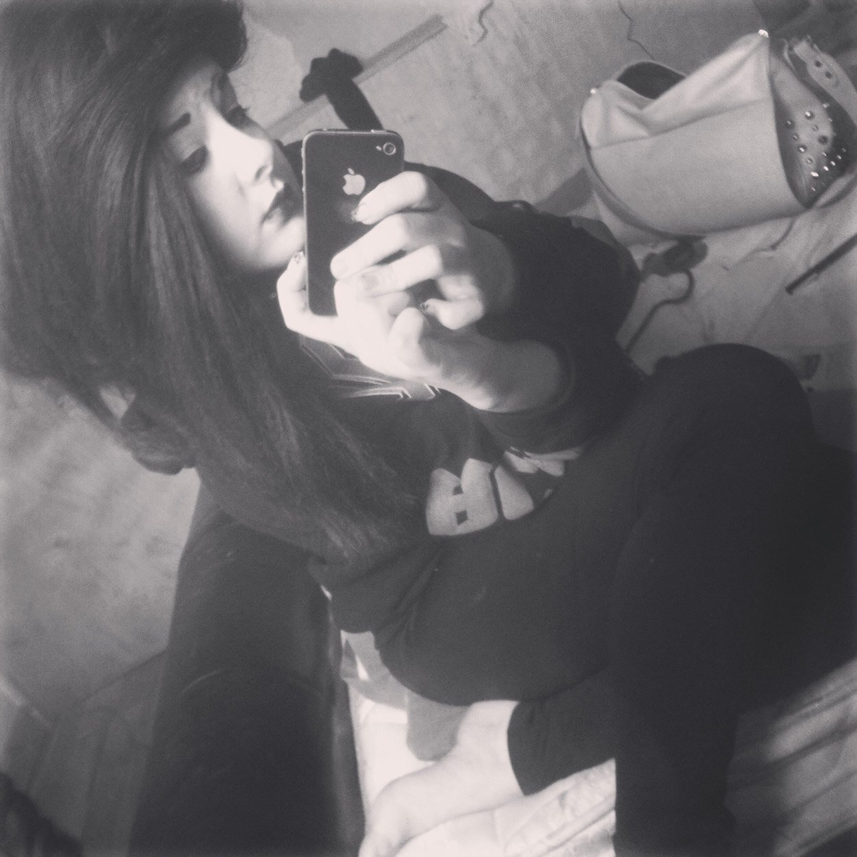 15,irish, lives in derry Snap chat courtneysykes22 Follow back 3