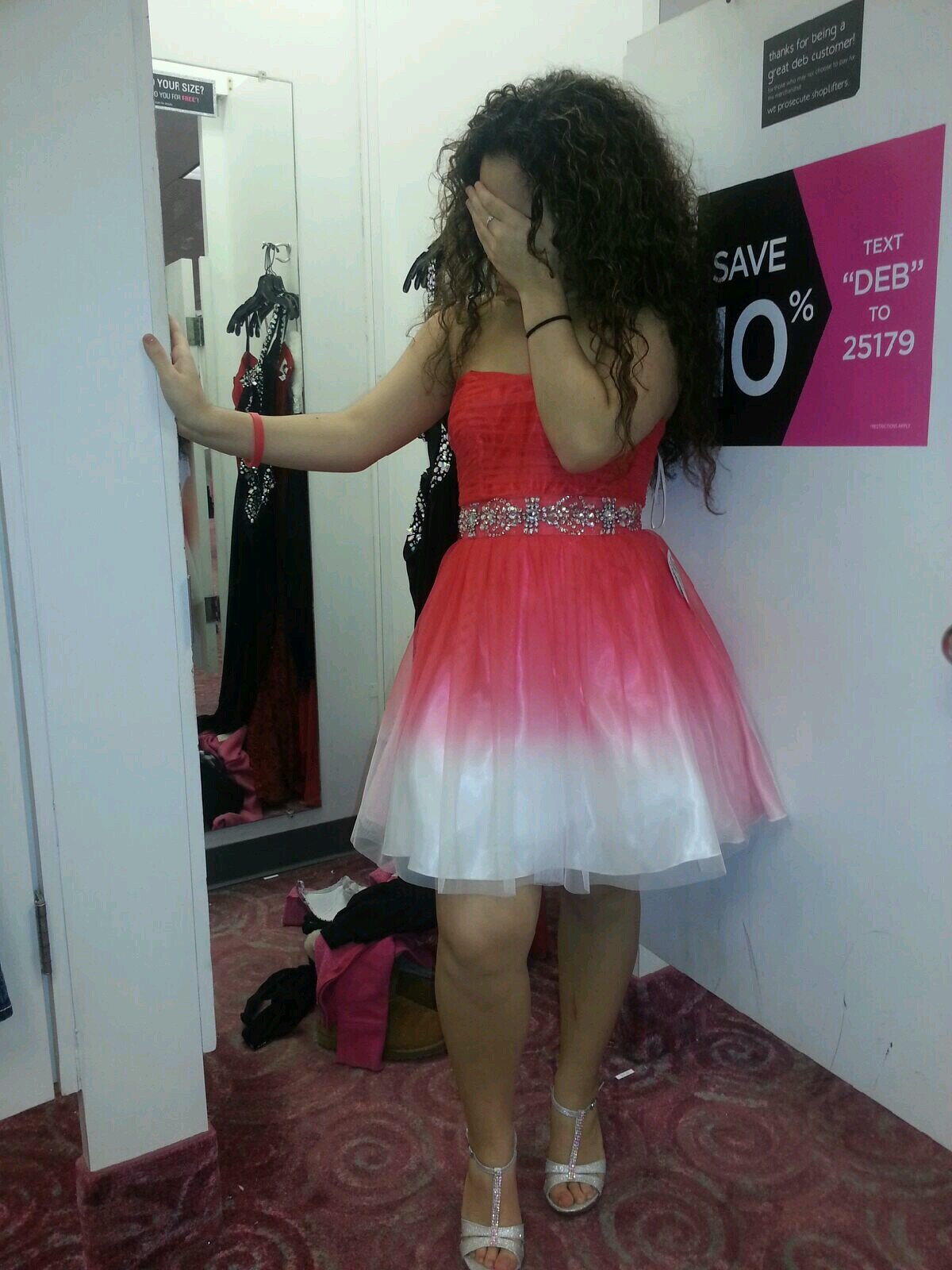 nadiaperez2498's profile picture. 