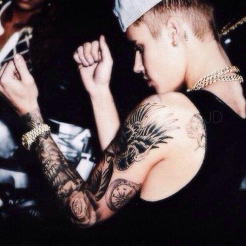 △ Desculpa se eu ouço maconha e fumo Justin Bieber △ Whats: (079) 96269643