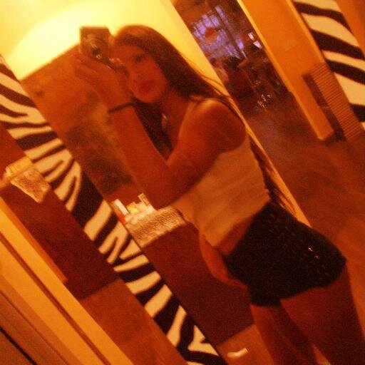 StefyGarcia25's profile picture. Do good and good will come your way🍂