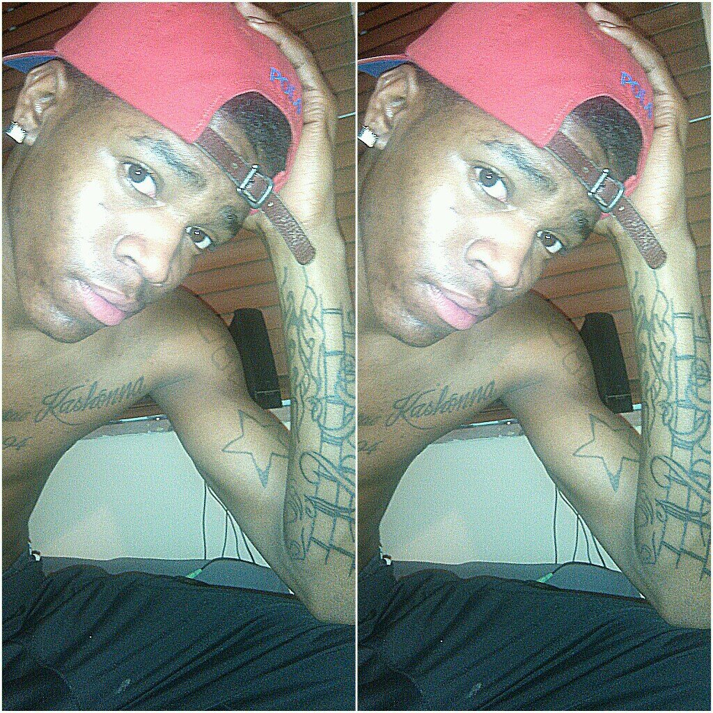 FREE DEM SAVAGES O9 n Frssh Loc ...I Came Up From Shit , ALL I KNO GET IS MONEY