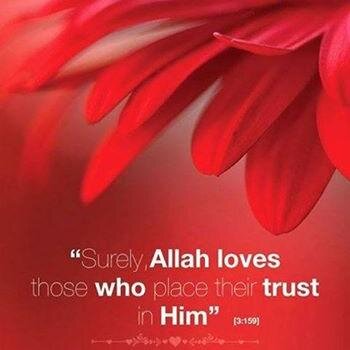 Just a regular Muslimah striving in the way of Allah. Slave of ArRahman, ❤ the Quran and Islams biggest fan :).