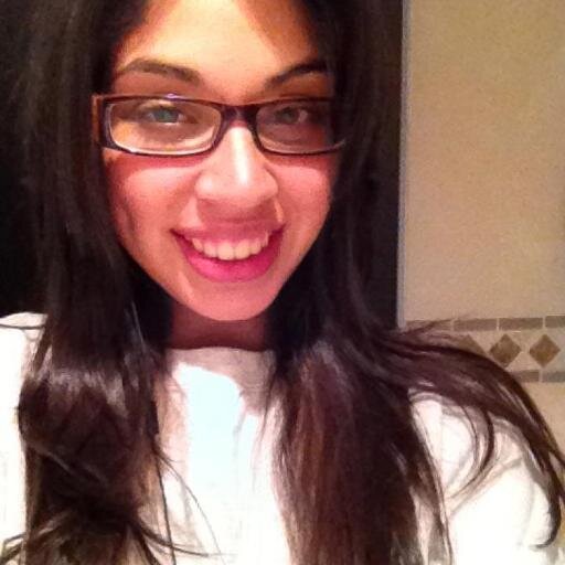 daniellaidalia's profile picture. I share my thoughts in 2 languages and do cool things in Miami. // Comparto mis pensamientos en dos idiomas y hago cosas cheveré en Miami. 🌴🌊