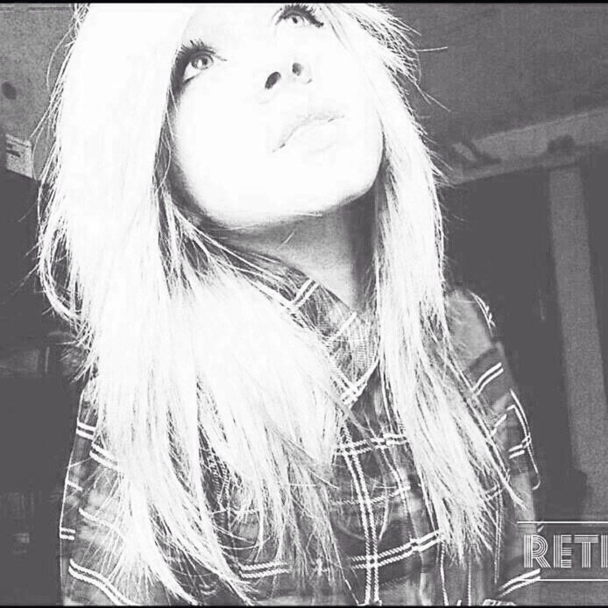 Hey! Je m'appelle Amandine je suis étudiante. Bref, je suis peut etre la pas mieux mais j'asume.Voilà ... ❥ !