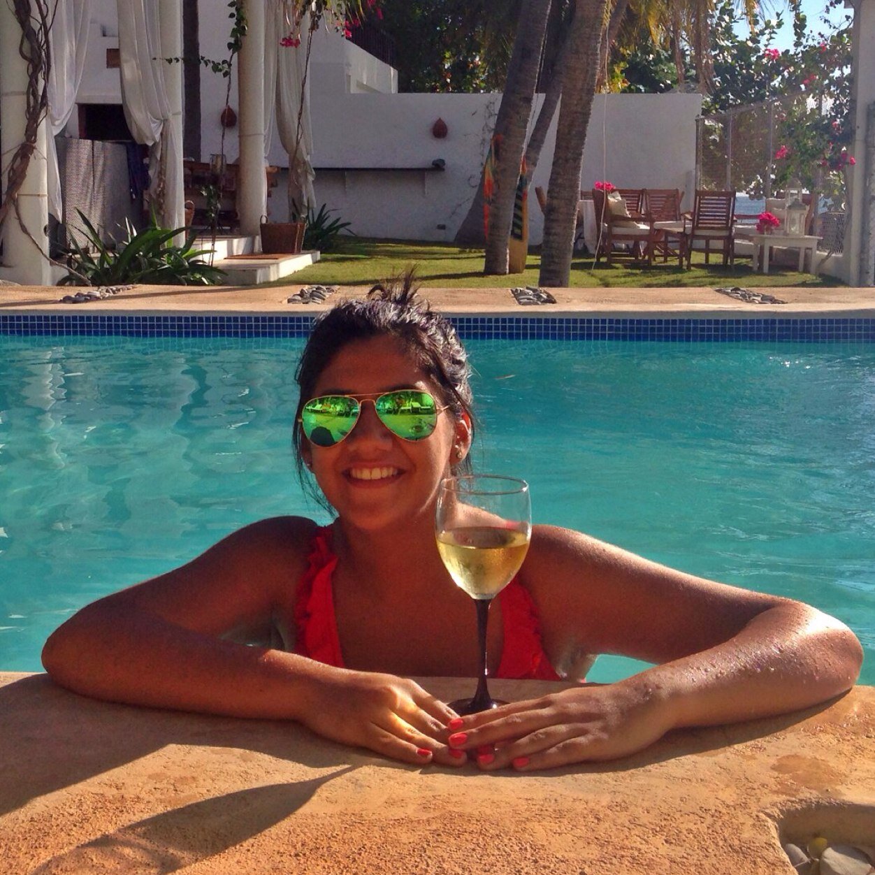 RosellaPierina's profile picture. Whatever Happens;Happens