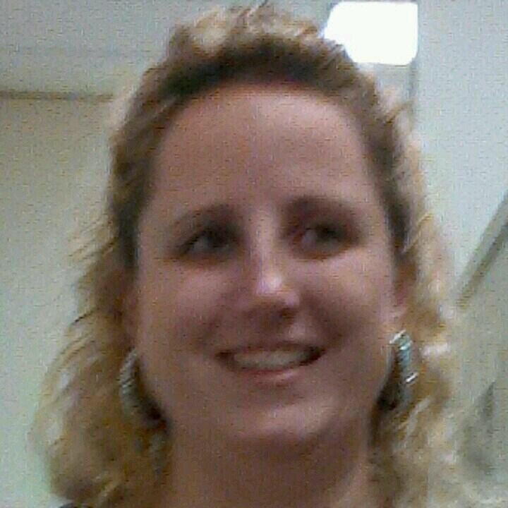 0d085c699ee7456's profile picture. 