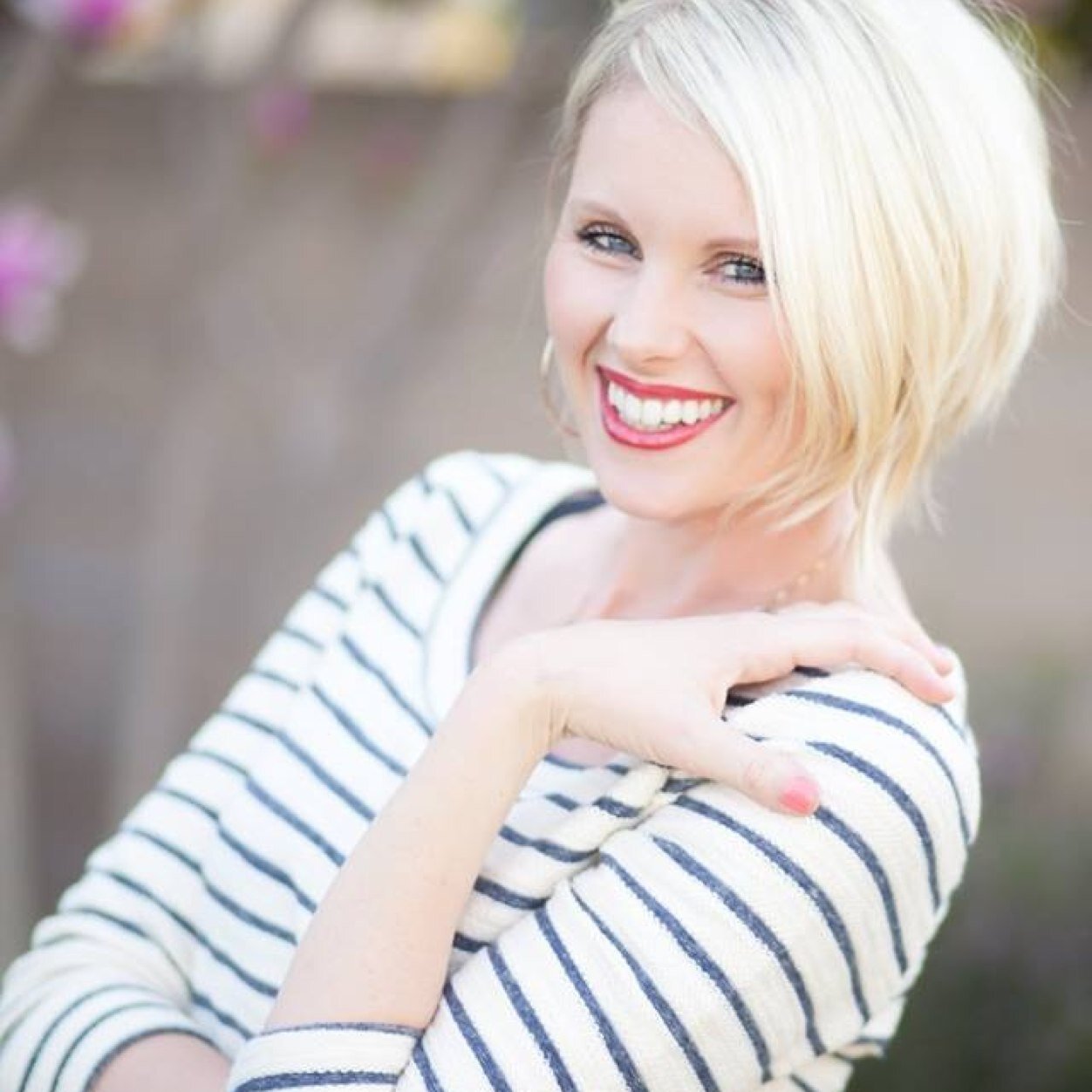 Sisterleephoto's profile picture. Sister team of SoCal wedding photogs!! http://t.co/ZnEHGmifmx