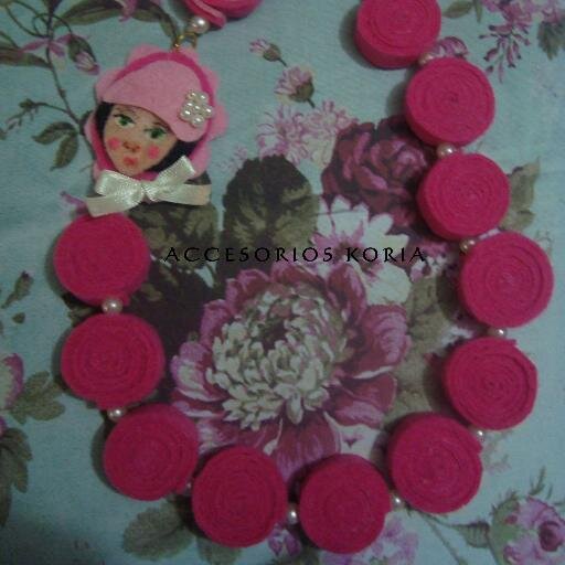 AccesoriosV's profile picture. diseño de prendas vintage, pueden ser personalizadas al gusto del que lo requiera, venta al detal.