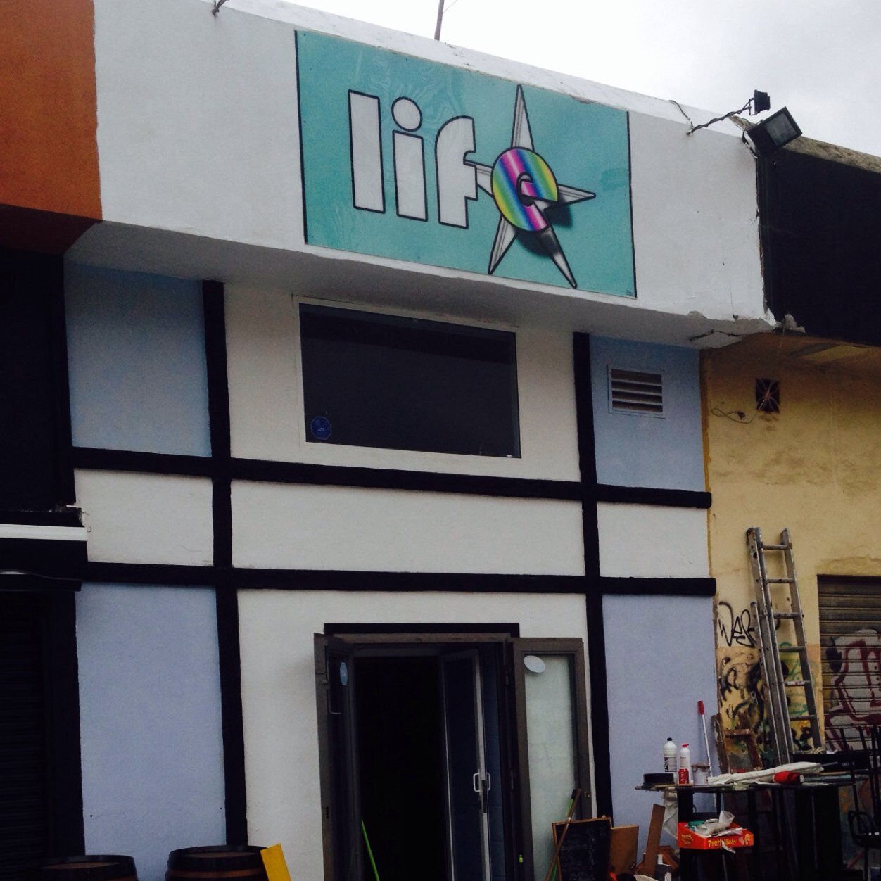 Proximamente