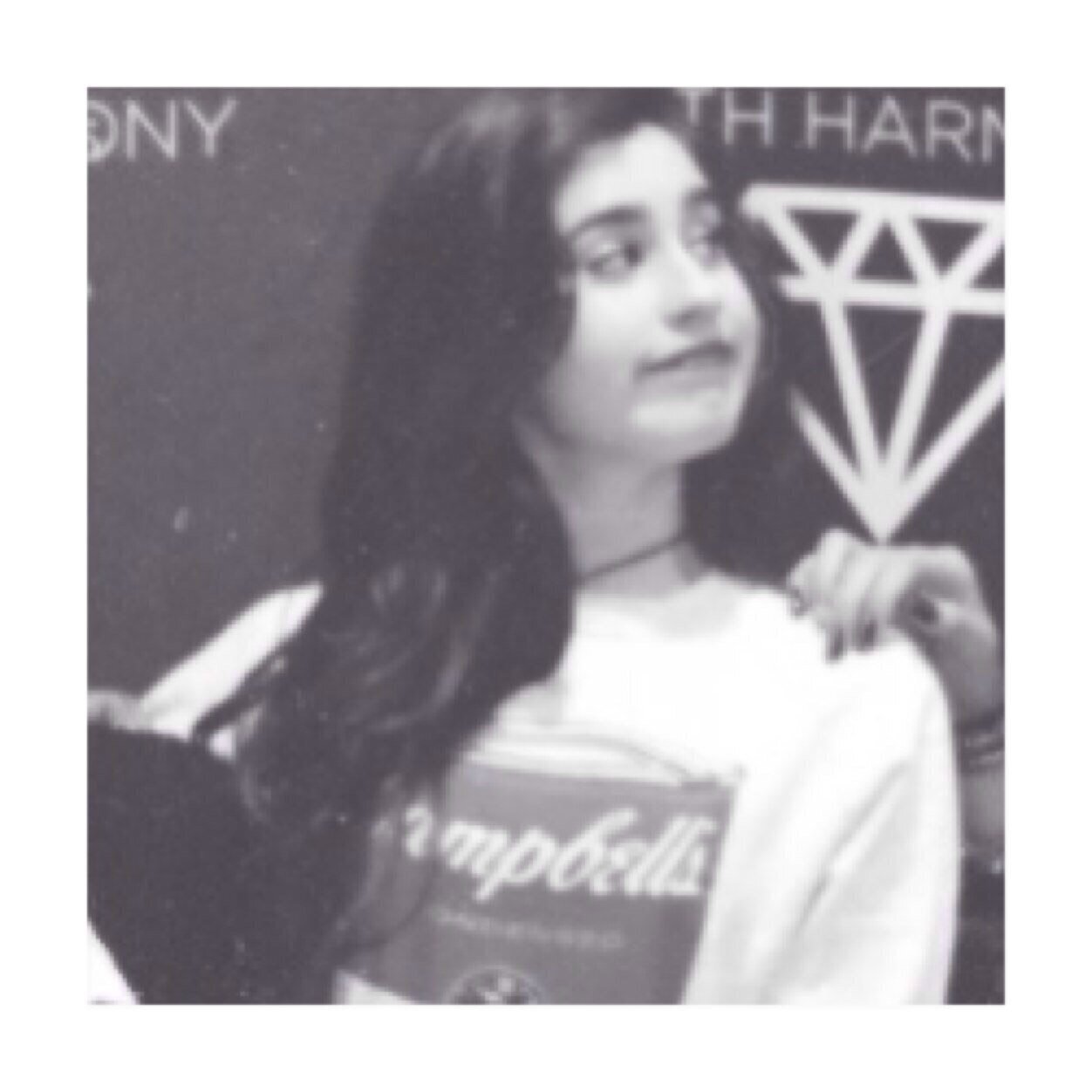 Hello I hope you enjoy your free follow in return can you please follow @floweraIIy @allysjauregui and @fifthswagmony thank you ily you're beautiful