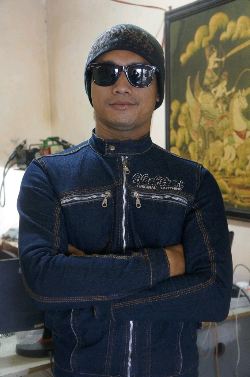 Ku akan tetap setia Pada mu.