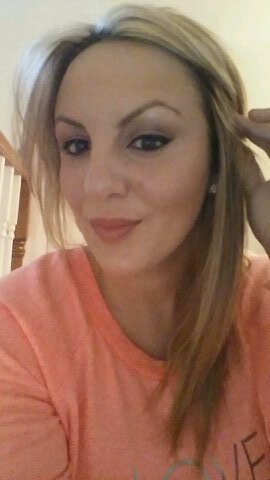 Carolinejanis's profile picture. 