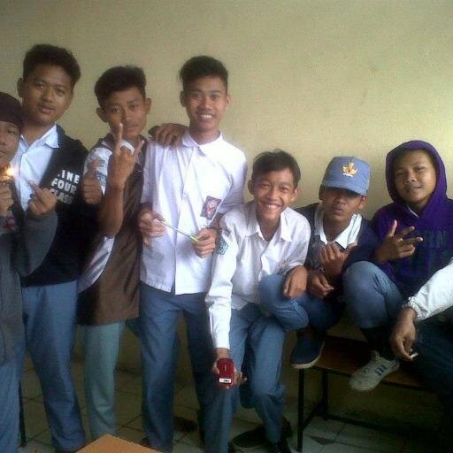 yudha_derection's profile picture. manusia ga bklan hidup slamanya mkannya kta slalu meminta kepada allah swt yg sudah menghidupkan kita di dunia ini