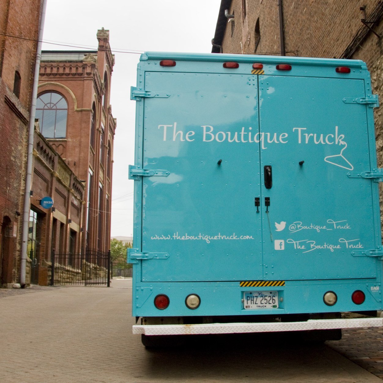 The Boutique Truck is a mobile fashion truck, selling unique and affordable boutique style women's clothing and accessories to the trendsetting woman on the go!