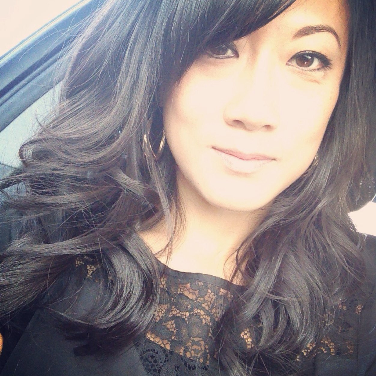 Nebraska Girl Born & Raised, Wife, Mommy, Red Wine Lover, Photographer, Realtor, Husker Football Fan