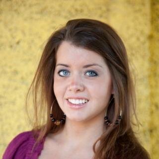 Aspiring Public Relations Specialist, working toward a degree in Strategic Communication at Maryville University.