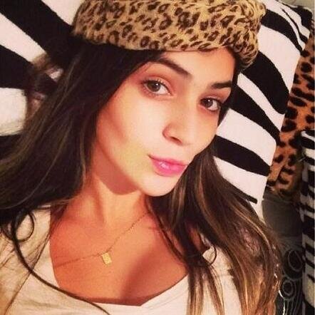 Quando eu ver uma estrela cadente meu pedido vai ser sempre VOCÊ principe de boné, anjo sem asas ! @Njr92 Dono do sorriso perfeito