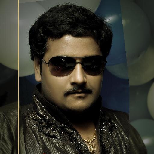 sakethnaveen14's profile picture. 