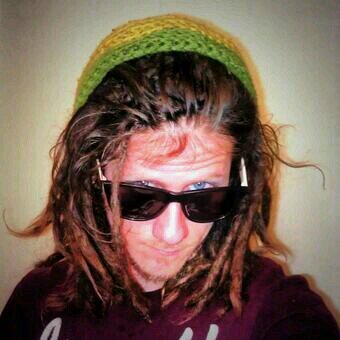 Skater, snowboarder, father , #shredder #dreadhead  #reckless #followback