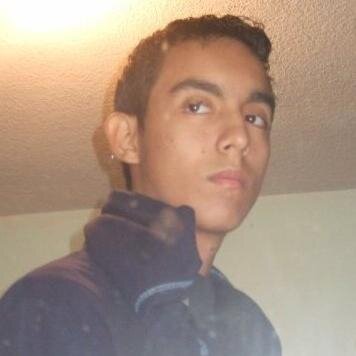 andrezlopez90's profile picture. Conocido no es amigo, atracción no es amor y sonrisa no significa felicidad. Ingeniería Informática - UAO