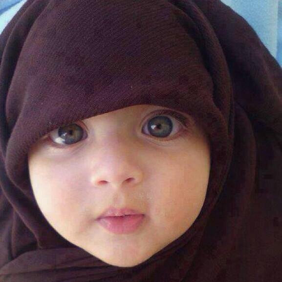 Midwife | Baiturrahmah University || Proud to be a muslimmah | Keep istiqomah ☺.