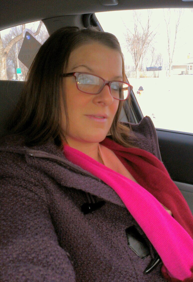 rhi7344's profile picture. 