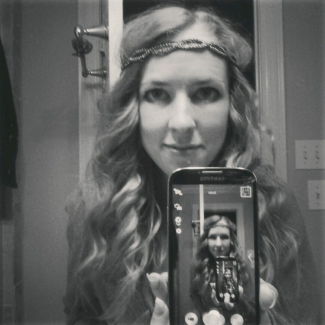 GlimmerRage's profile picture. Beauty Enthusiast, Blogger, Restaurant/Cafe Co-Owner