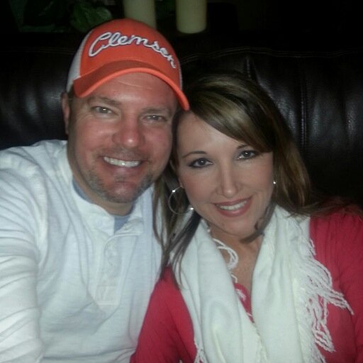 #loveliveshare.  Married to Mike Pelfrey.  Proud mother of 3 daughters & a stepson.  Enjoy Zumba & R.I.P.P.E.D.