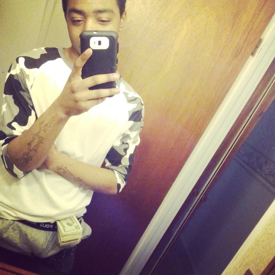 Im reminded im good,,from time and time im fine,,cus i be spendin time with tha greatest of all times all tha time