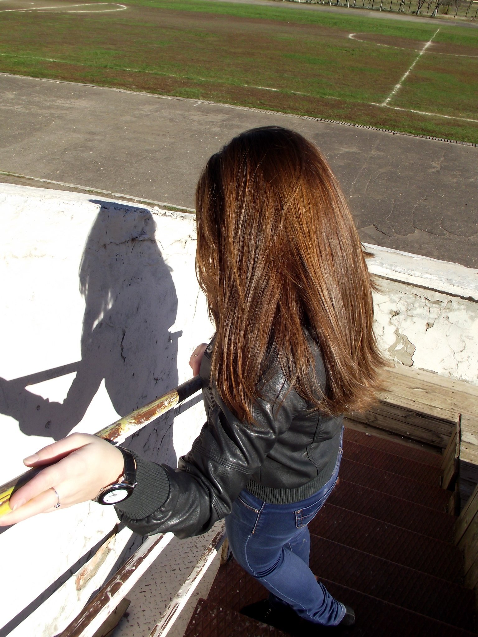 kream_kr's profile picture. мои мысли доведут до психушки.