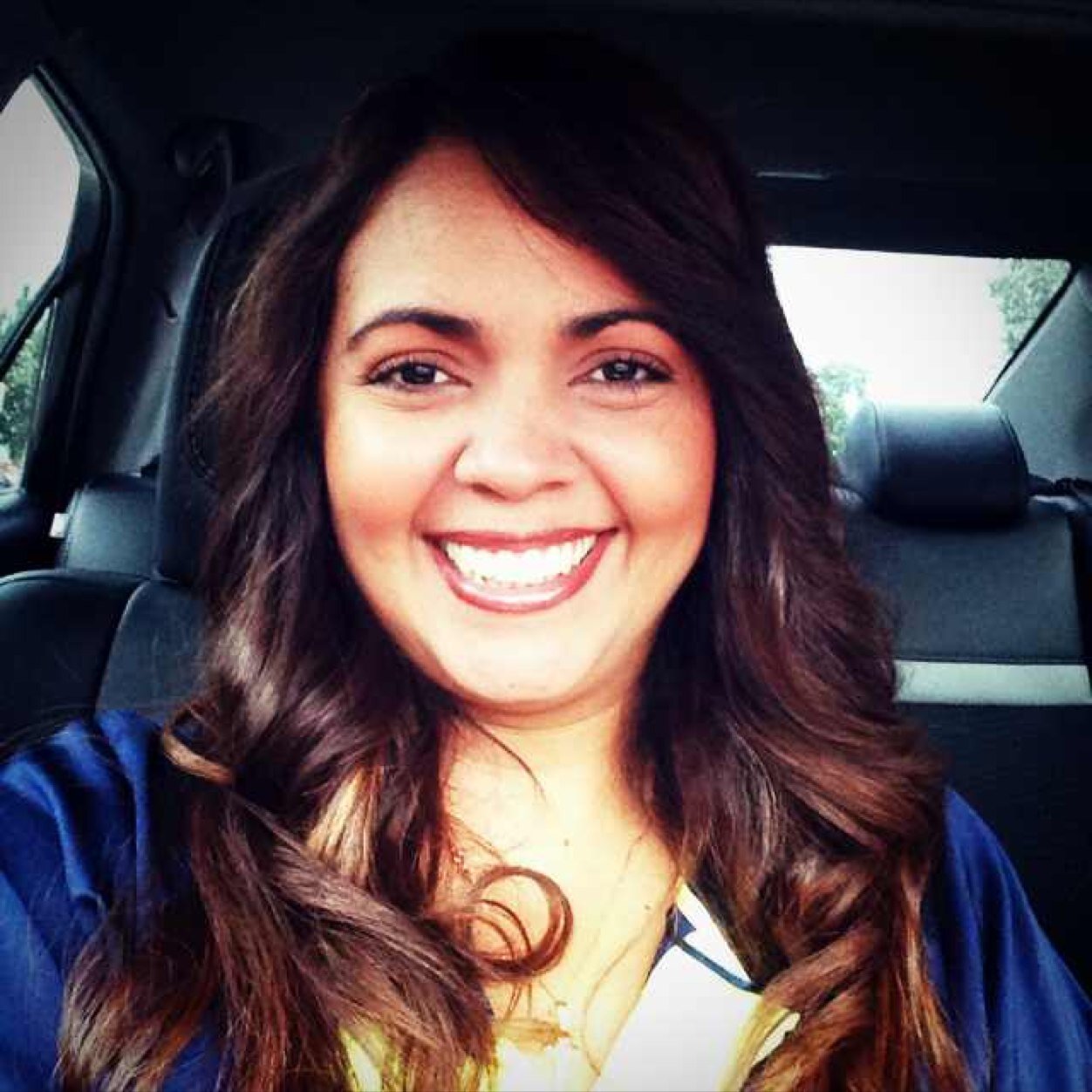 Soy una venezolana que cree en la libertad de expresión, lucho por mantener viva la democracia y confio en la  Justicia Divina. Haz bien y no mires a quien. ❤️