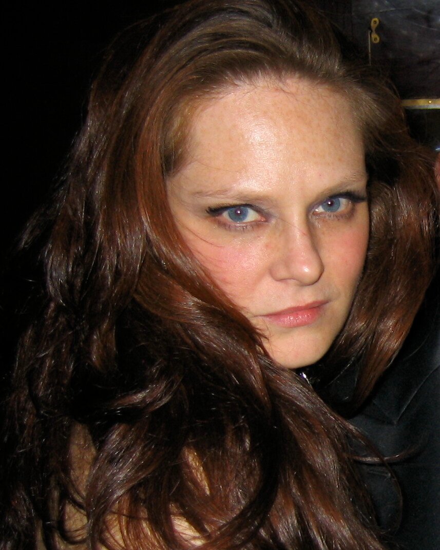 Scotch loving, Software Engineer, Classically trained actress, Director