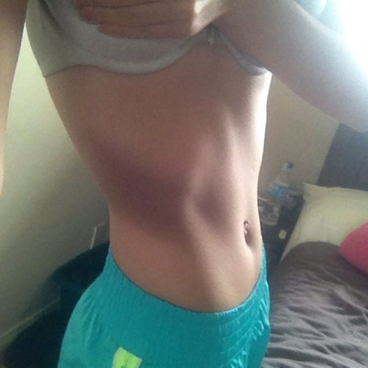 SW: 160 CW: 120 H: 5'6 AGE: 18 :)