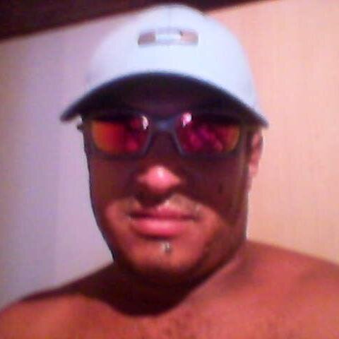 Enquanto sua fé permanecer de mãos dadas com a sua coragem você vai incomodar muita gente!