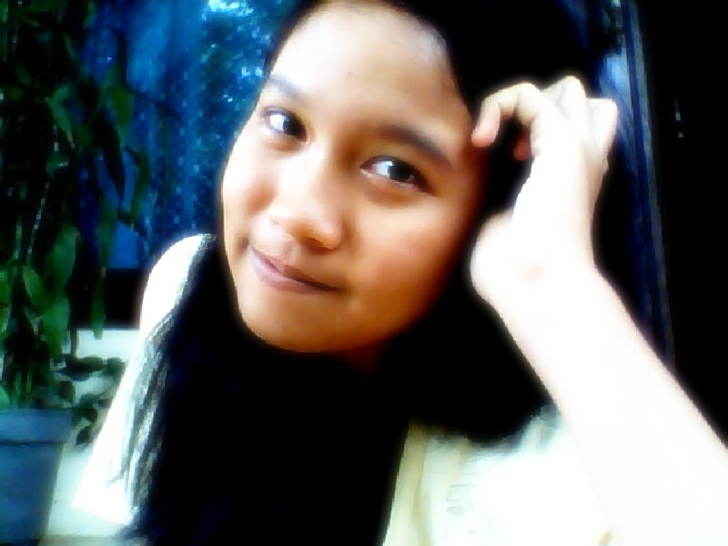 nama gua niken ayu wulandari, sekolah gua di SMPN 20 SEMARANG, gua comate soniq forever, I LOVE CJR