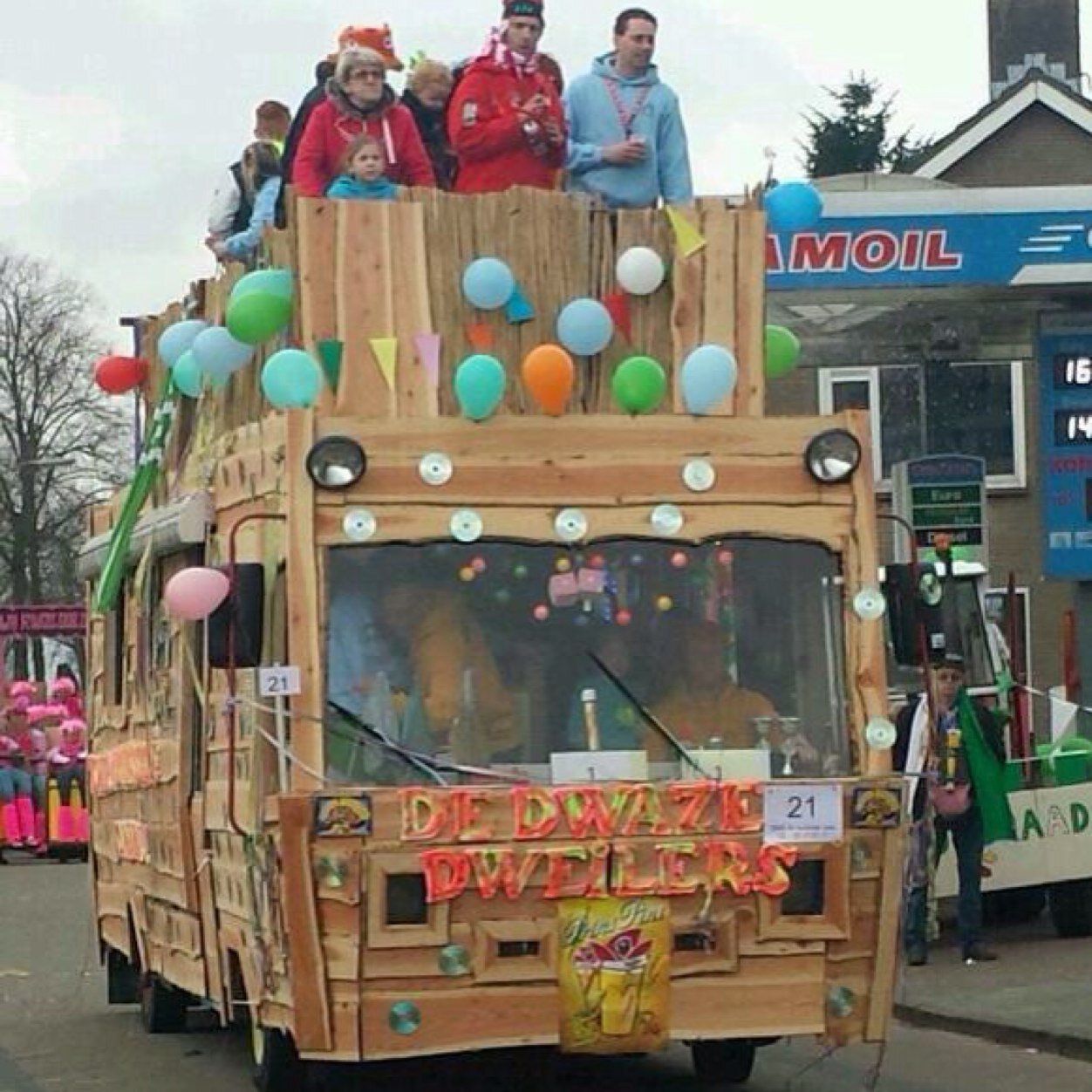 DE Carnavalsgroep uit Haaren, Sinds 1997. Ondertussen al weer voor het 13e jaar met onze SRV onderweg.Nog steeds actief, dit jaar zelfs met 16Leden.