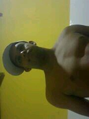 Pessoal quem tiver face me add aew samuel.lopes.7906@facebook.com